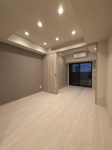 K-COURT谷町四丁目の居間・リビング