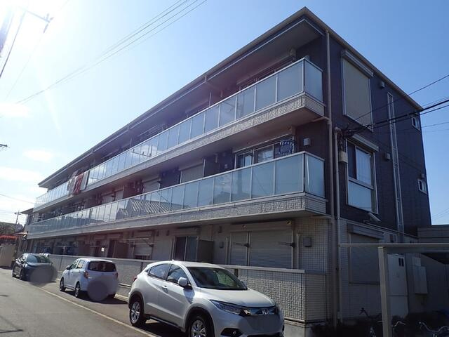 川崎市高津区久地４丁目のアパート