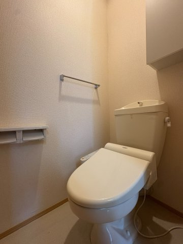 川崎市高津区久地４丁目のアパートのトイレ