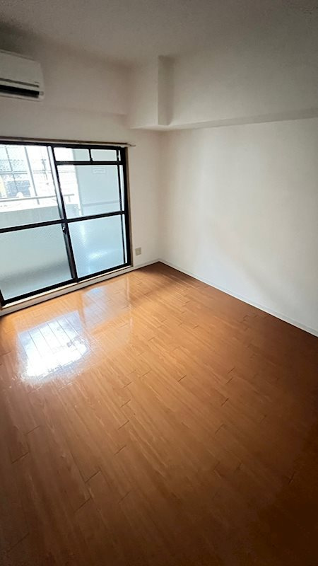 神戸市中央区旭通３丁目の賃貸マンション