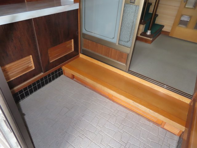 網走郡美幌町字美富６０番地６　中古売家の玄関