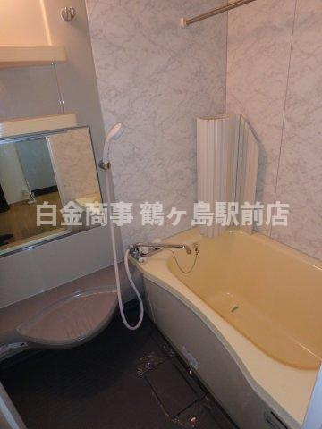 アヴァンスの浴室
