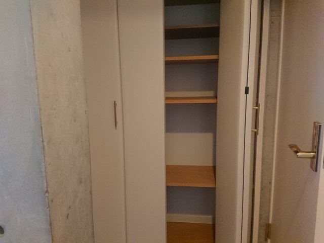 ミッドカラースクエアの収納