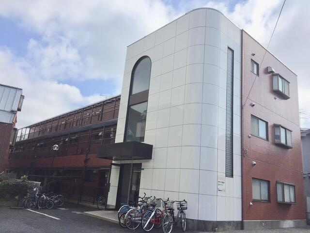 フローレンス山嵜の外観