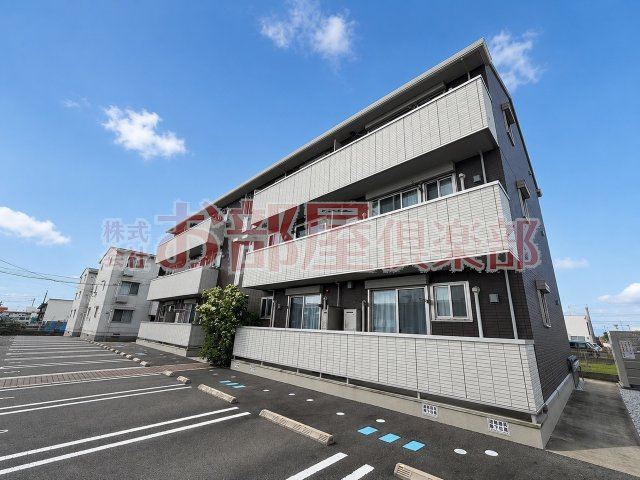 オッツ梅満の外観|外観もきれいです