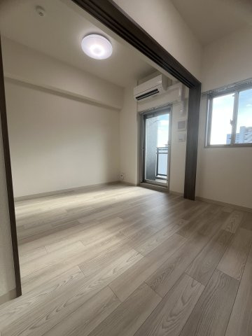 【寝室】エステムコート新大阪XIVパルス