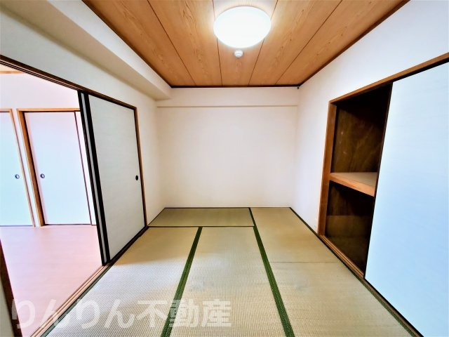 【和室】 | アマ・デトワールⅠ | フローリングだけでなく、和室もあります