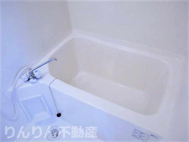 【浴室】 | アマ・デトワールⅠ | ゆったり過ごせるお風呂です