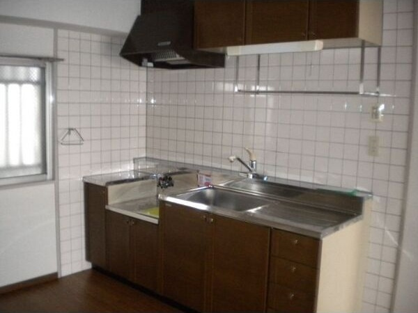 名古屋市中川区高畑４丁目の賃貸マンションのキッチン