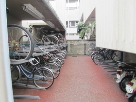ライオンズマンション西が丘南のその他|敷地内に駐輪場も完備♪