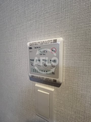 スプランディッド江坂3の洗面所|スプランディッド江坂Ⅲ　浴室乾燥機