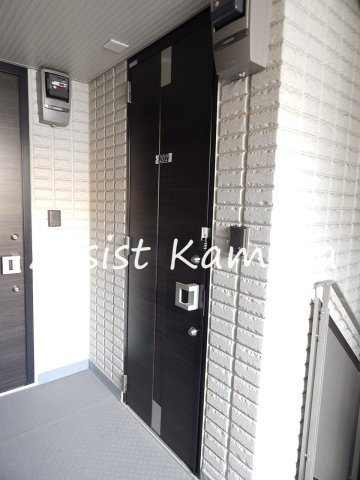 大田区大森中２丁目の賃貸マンションの玄関
