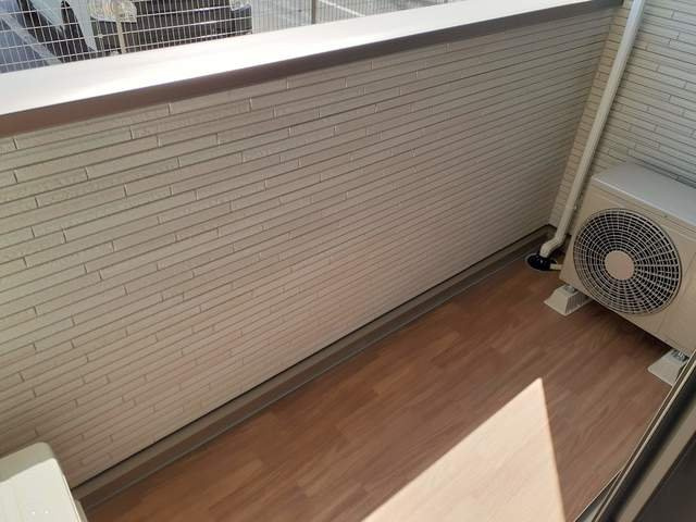 【バルコニー】 | シャルール　メゾン　Ⅱ