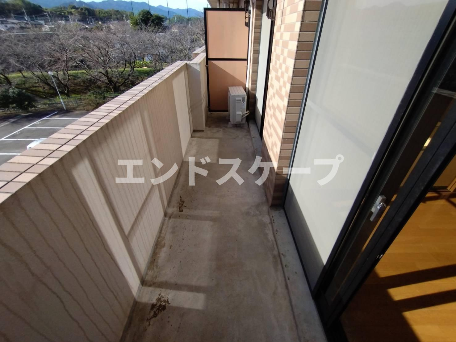 グリーンヒルズのバルコニー|高崎、前橋エリアのお部屋探しはエンドスケープまで！お客様の理想お聞かせ下さい♪