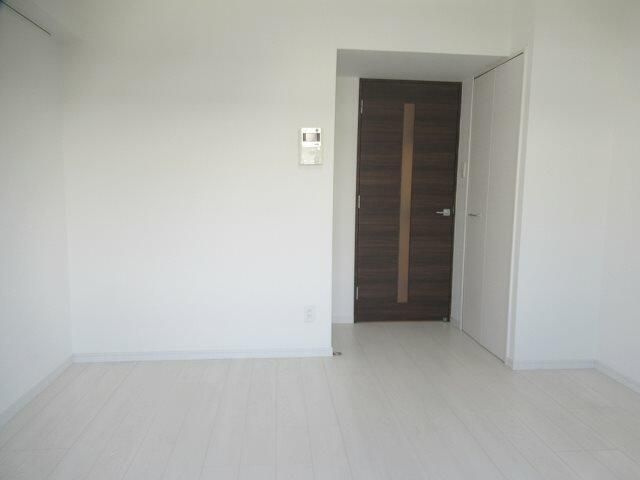 ＨＹ’ｓ　ＹＯＫＯＨＡＭＡ　ＬＩＧＡＲＥの寝室