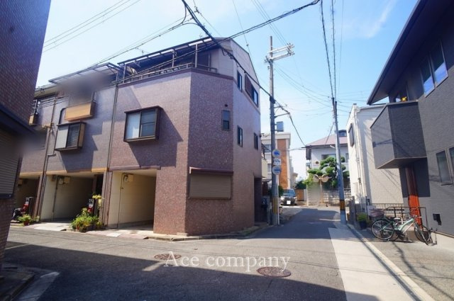 【前面道路含む現地写真】 | 東大阪市吉田5丁目 | 東南角地☆【前面道路幅員：東側4ｍ×南側4.7ｍ☆】