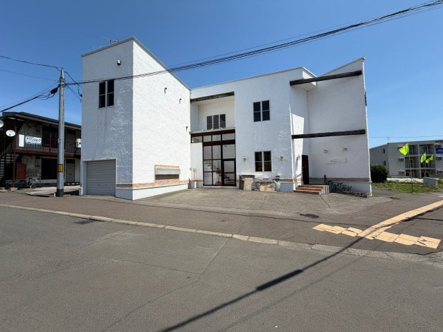 北見市北斗町３丁目１番地１１　住宅兼店舗