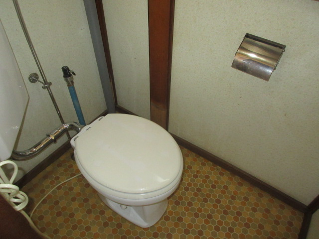 川原井マンションのトイレ