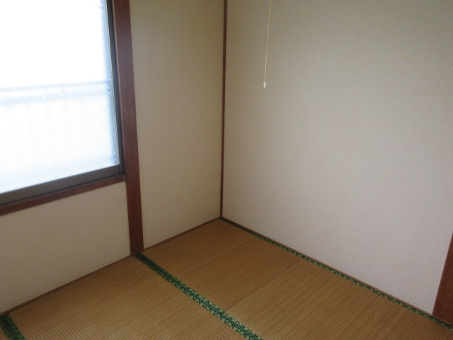 川原井マンションの和室