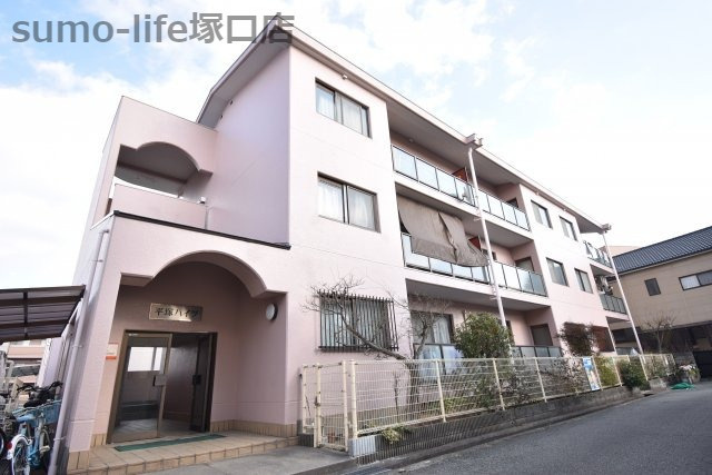 平塚ハイツの外観