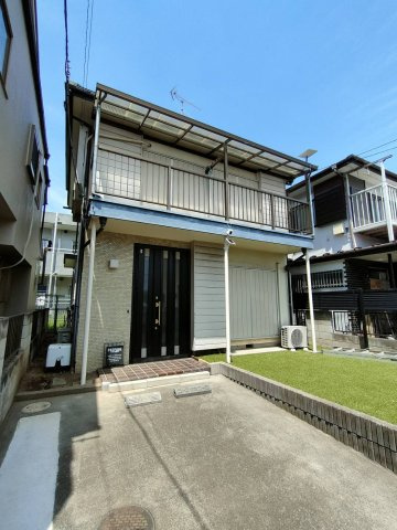 府中市朝日町１丁目の一戸建ての駐車場
