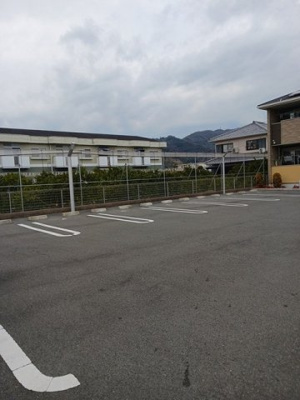 【駐車場】 | エルシャトー吉備Ⅵ