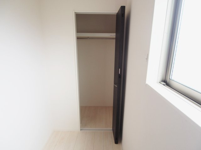 セブンプロート船越南の収納