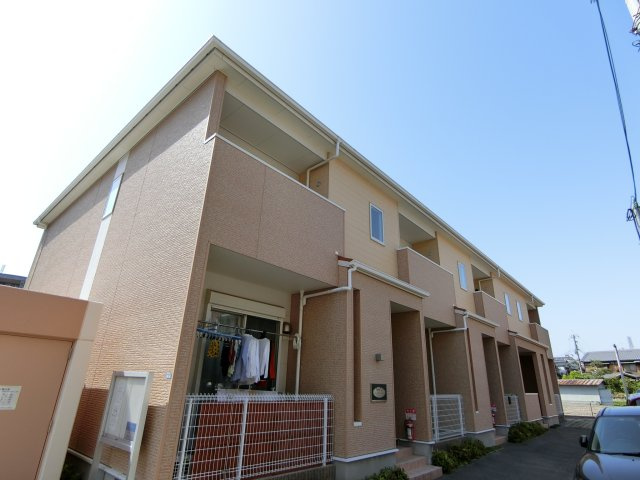 シエスタ千里丘の外観