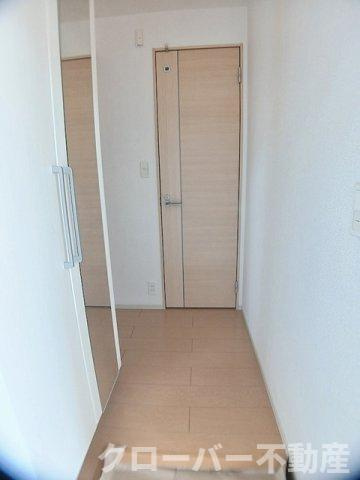 八幡館の玄関