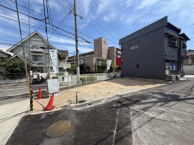 【ヴィレッタの杜】鳴尾町二丁目Ａ　建築条件付き土地の前面道路含む現地写真|前面道路含む現地写真です
