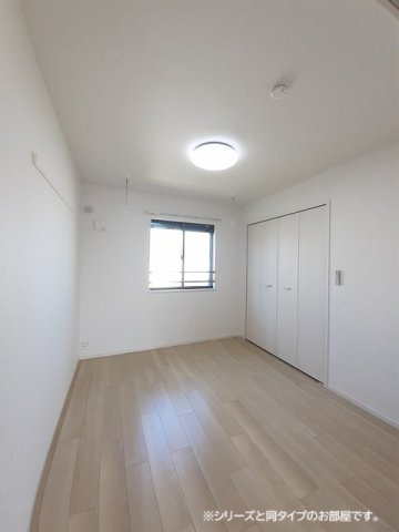 スール　ソレイユ　ココル　Ⅰの洋室