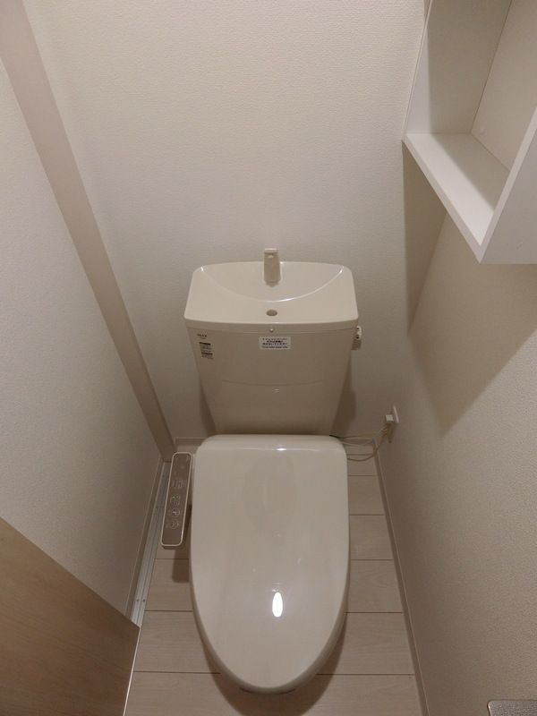 ノワール金町のトイレ