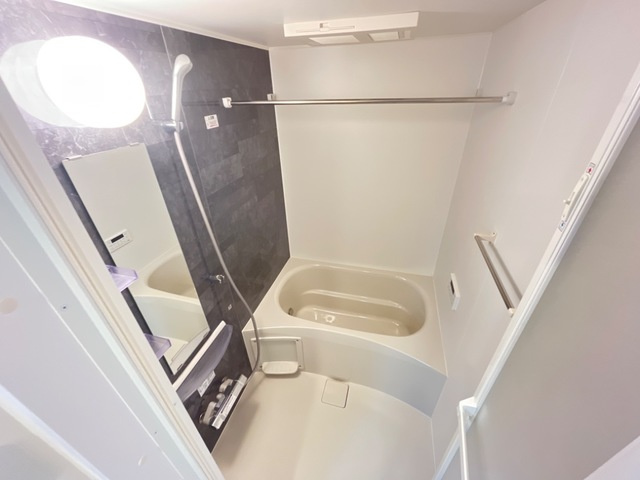 ルナブル本町Ⅱの浴室