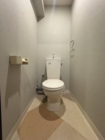 コンフィデンス西本町のトイレ