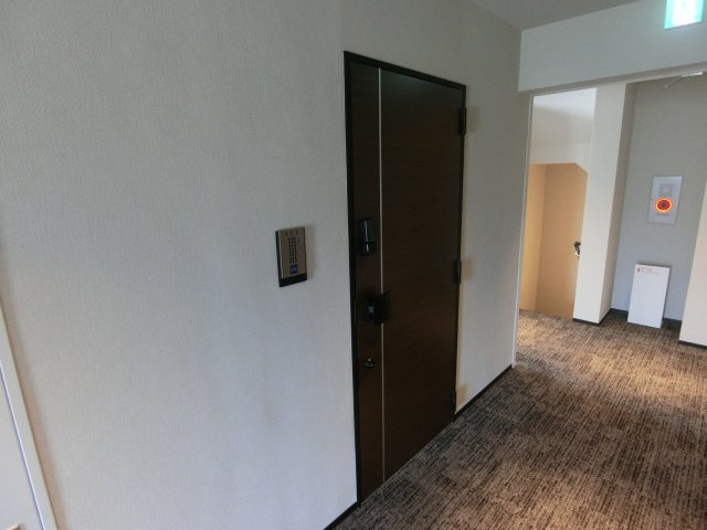 川崎市中原区上丸子山王町１丁目の賃貸マンションの玄関|他のお部屋の参考写真となります。