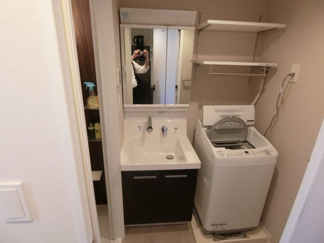 川崎市中原区上丸子山王町１丁目の賃貸マンションの洗面所|他のお部屋の参考写真となります。