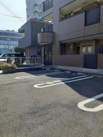 【駐車場】 | シャン・ド・フルール岸和田