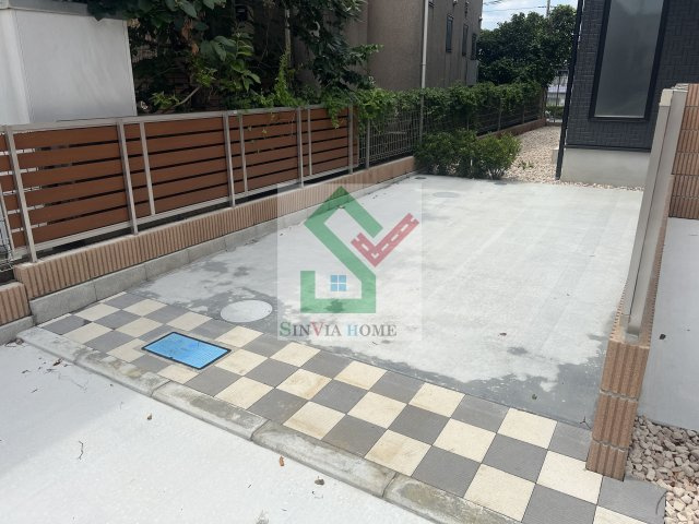 ブルーミングメゾン東久留米市浅間町の駐車場
