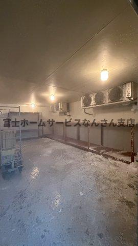 瓦屋町ビルの内装