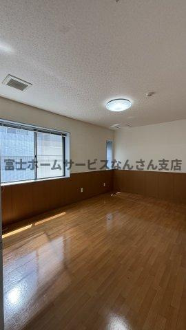 瓦屋町ビルの内装