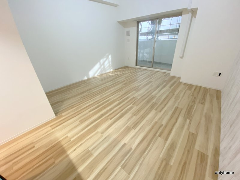 セレニテフラン本町　仲介手数料無料の洋室