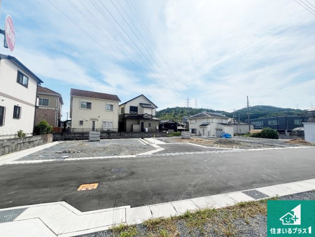 姫路市北平野　新築一戸建ての外観|現在建築中！落ち着いた街並みで新生活を始めることが出来そう！周辺の物件も併せてご紹介させて頂きます！