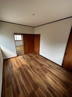 【洋室】 | 広島市安芸区中野東6丁目　収益戸建