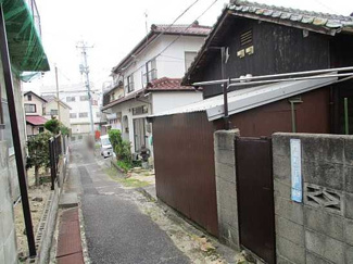 【前面道路含む現地写真】 | 岩国市門前町2丁目　賃収物件