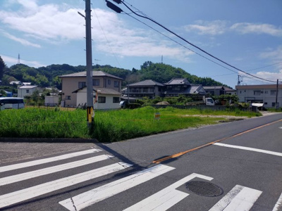 【前面道路含む現地写真】 | 江田島市大柿町飛渡瀬