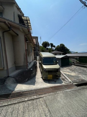 【駐車場】 | 呉市望地町　収益戸建
