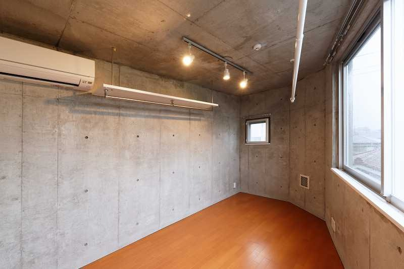 中野区南台４丁目の賃貸マンションの居間・リビング
