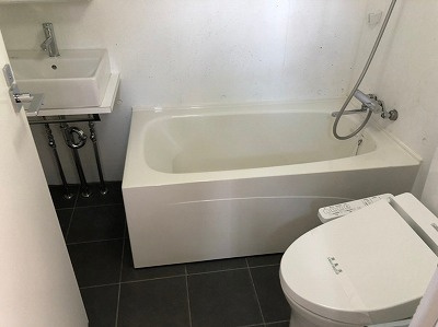 中野区南台４丁目の賃貸マンションの浴室