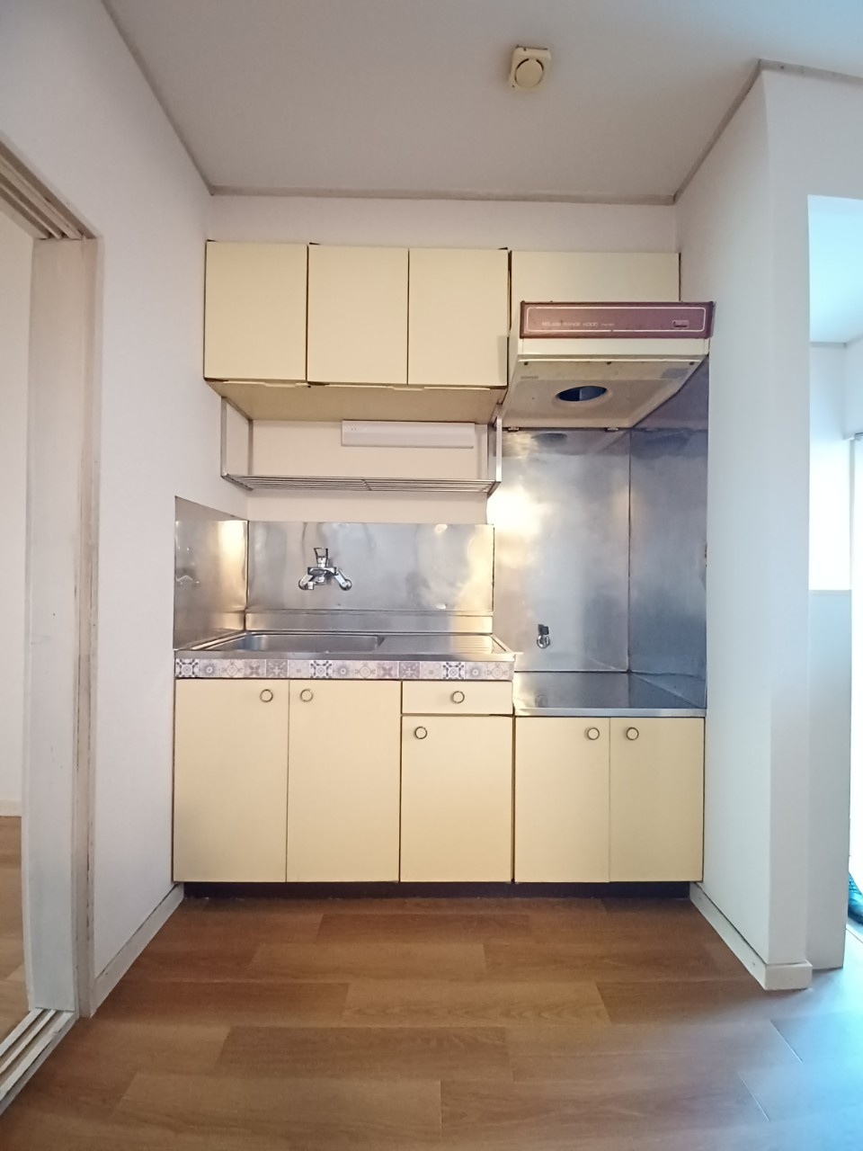 あるゾウパレス若松町のキッチン|使いやすいキッチンです
