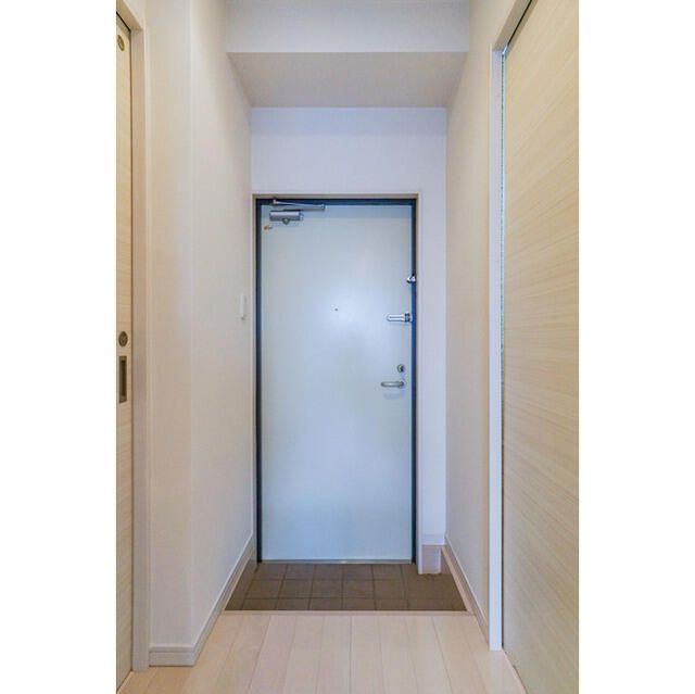 リテラス町屋の玄関